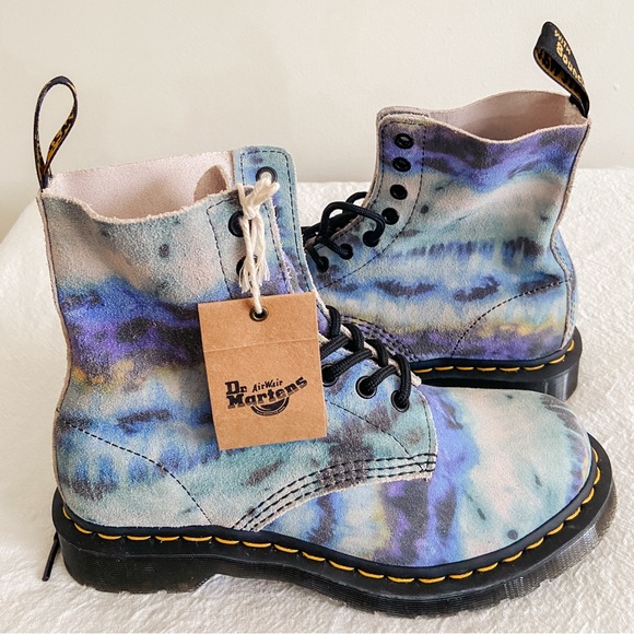 Dr. Martens 1460 Pascal tie dye leather boots Women size 7 - Picture 2 of 4